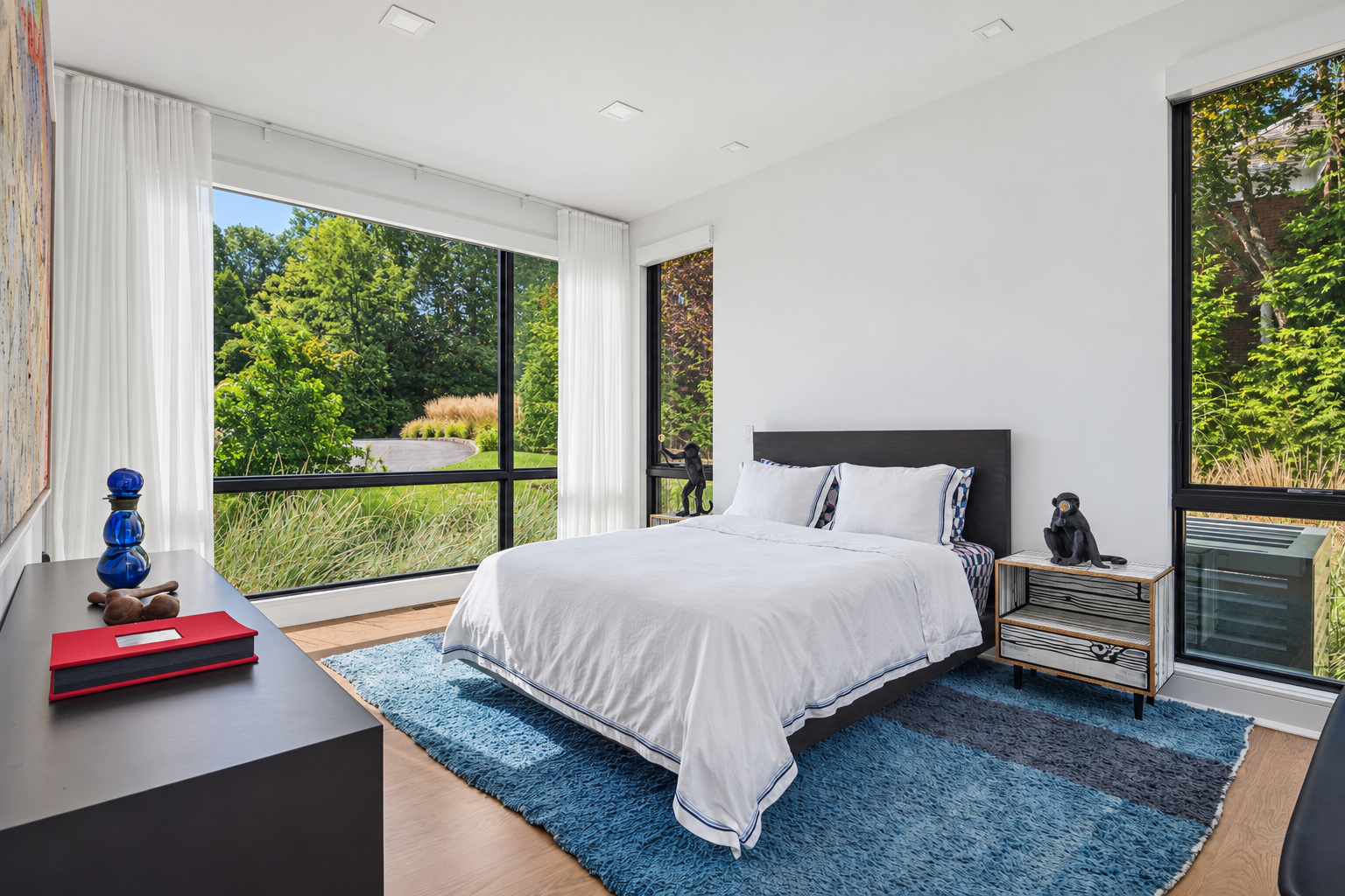 Secondary bedroom at 286 Hartshorn Drive, Short Hills